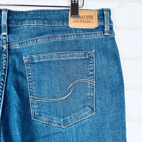 Signature Levi Strauss Womens Mid Rise‎ Bootcut Jeans Blue Denim Size 12M - Picture 11 of 15